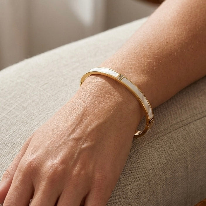 Bracelet Aura • Jonc Doré Nacré