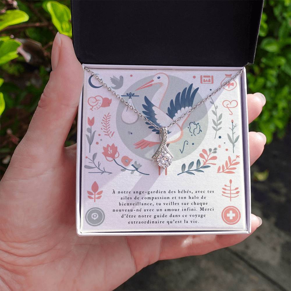 MIDWIFE • Elixir Midwife Necklace