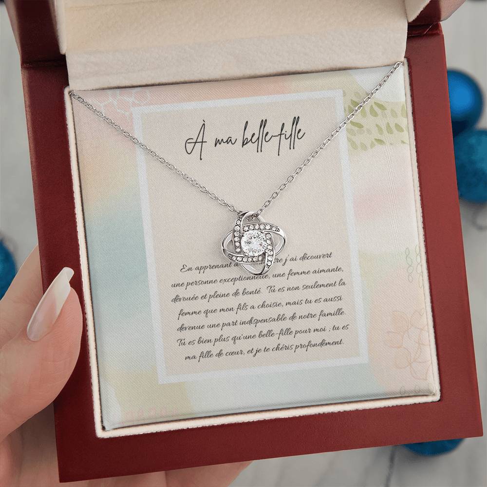 LOVA • Love Knot Daughter-in-Law Necklace